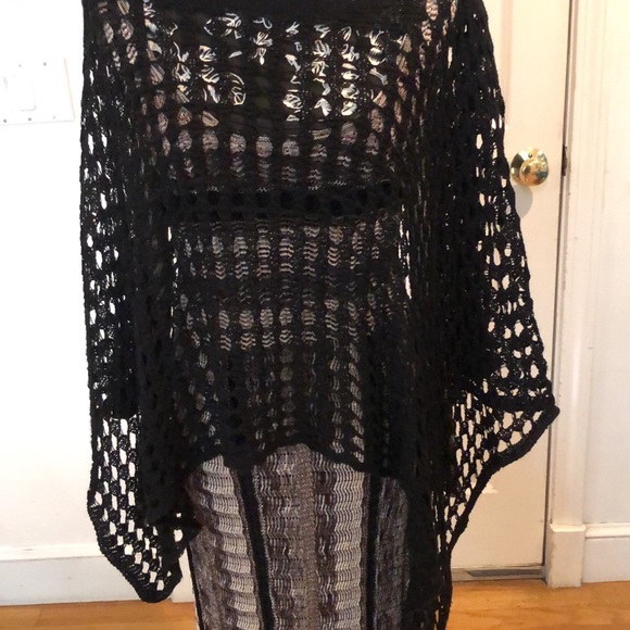 SAY WHAT one size Black open knit poncho - Picture 1 of 5
